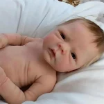 1752900775_Bebe-reborn-meninaboneca-reborn-siliconeDe-Vinil-Macio-Feito-a-Mao