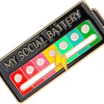 1762821238_Pin-My-Social-Battery-Broche-Bateria-Social-Mood-Tracker