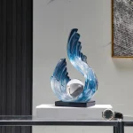1763386203_Escultura-abstrata-de-resina-gradiente-azul-com-bola-de-cristal