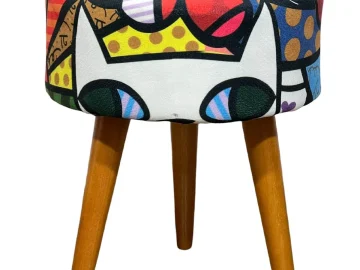 1764711942_Puff-Redondo-Decorativo-Para-Sala-Pe-Palito-Castanho-Suede-Estampado
